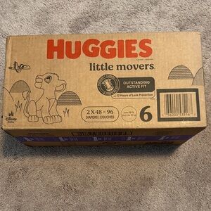 Huggies Little Movers Diapers size 6